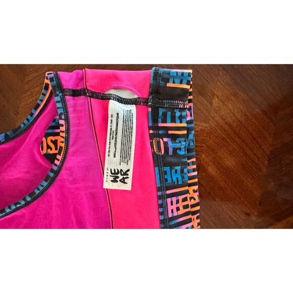 Zumba Wear Neon Pink Mesh Sports Bra and/or Crop Top Graphic Print Size M - Picture 2 of 16
